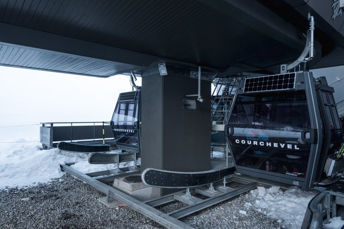 Talstation der Kabinenbahn Le Praz, Februar 2025