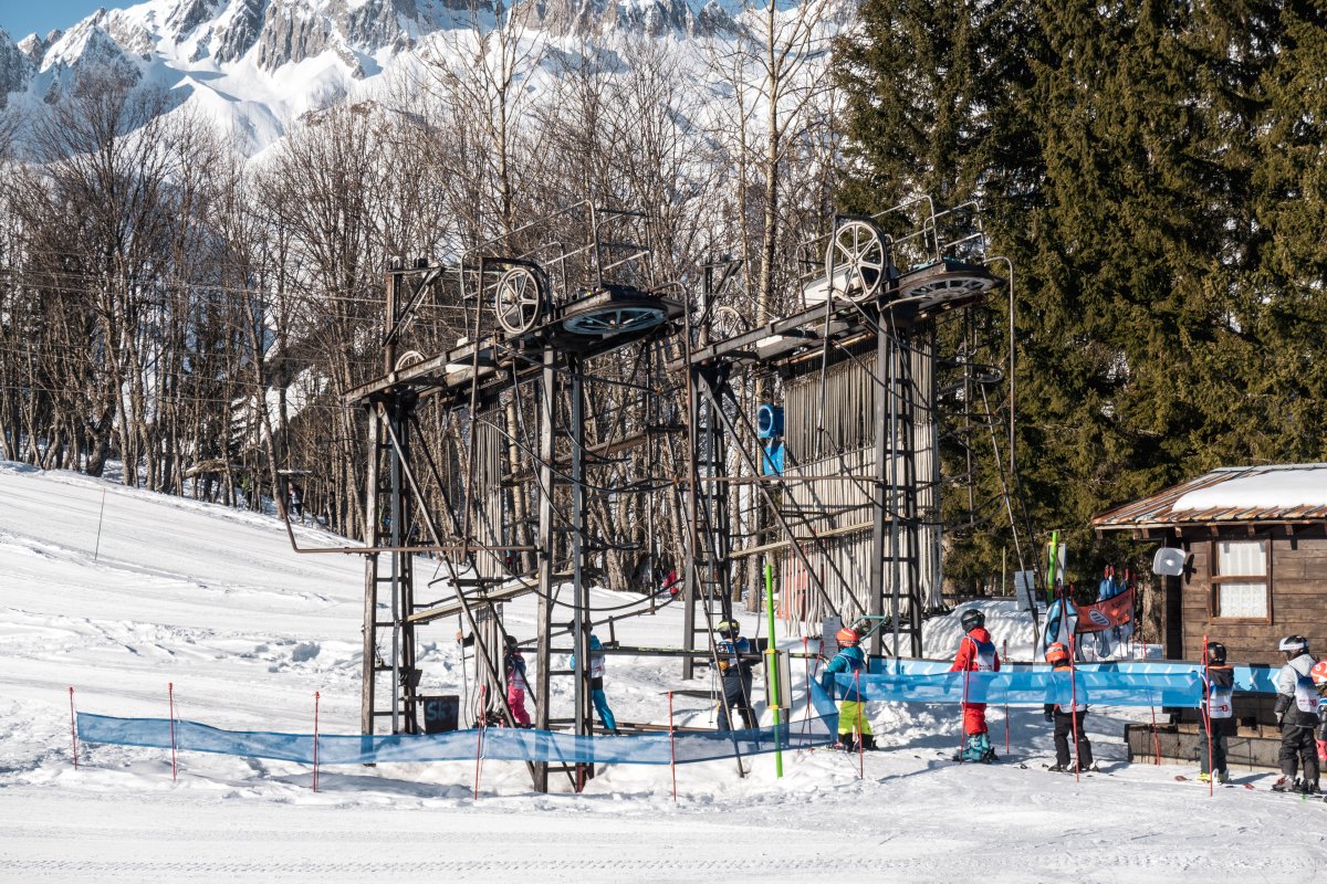 Talstationen der Schlepplifte Charmettes, Februar 2025