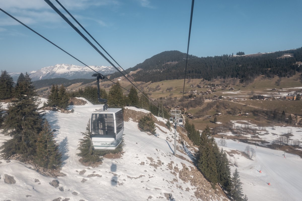 Seilbahn im Skigebiet La Balme in La Clusaz