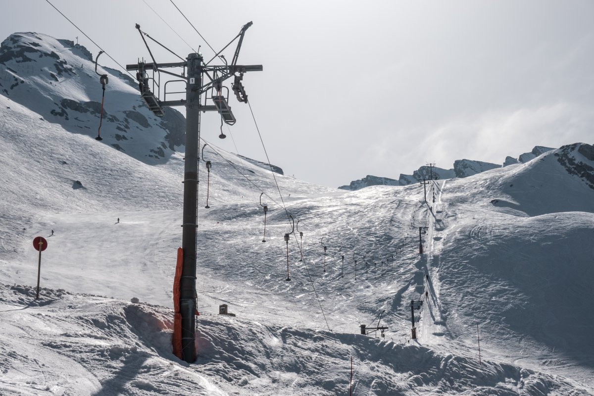 Schlepplift Torchère von Montaz Mautino