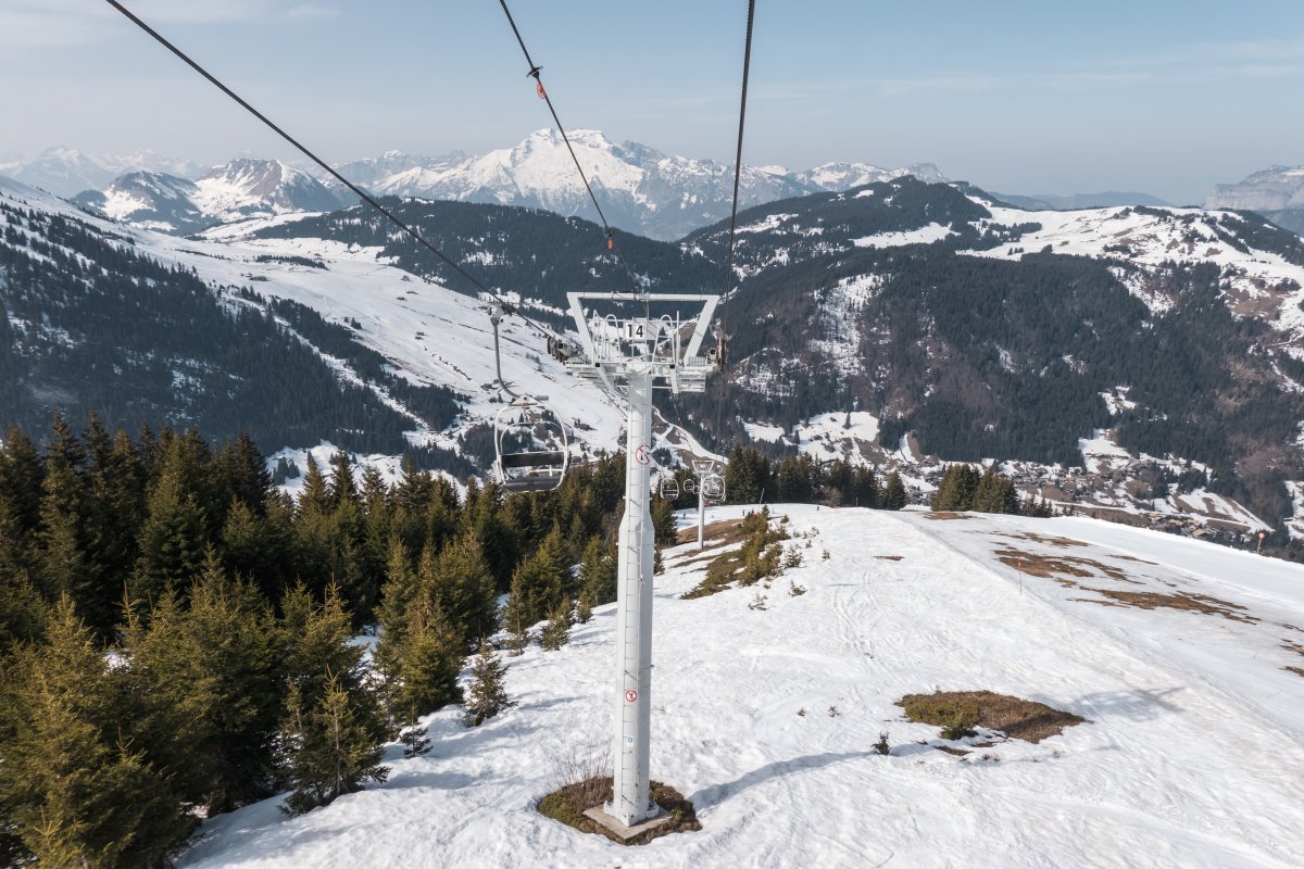 Talfahrt mit der Sesselbahn Combe des Juments in La Clusaz