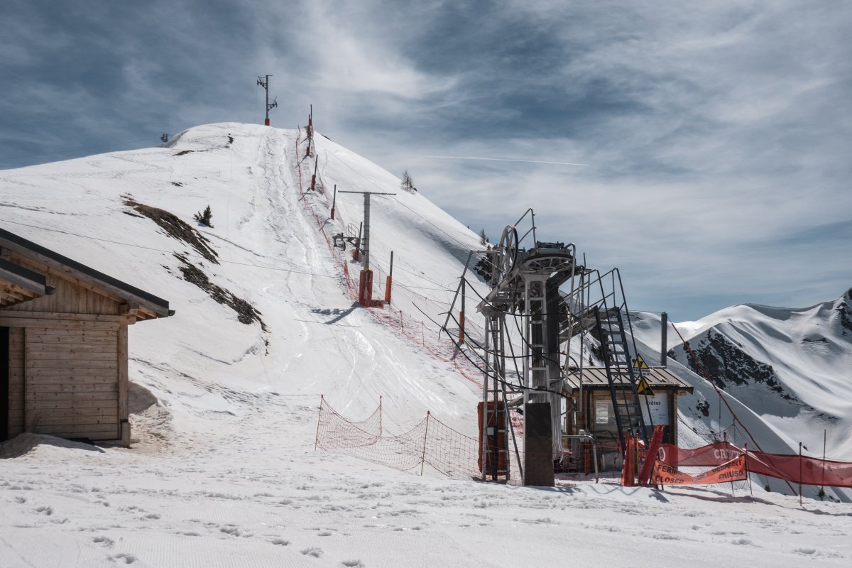 Schlepplift La Crête, April 2024