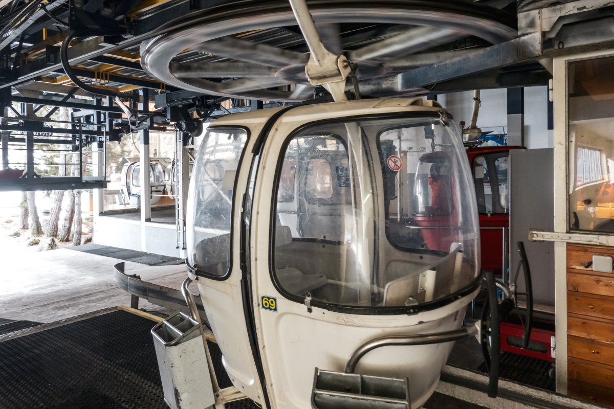 Talstation der Kabinenbahn Œufs Blancs in Les Deux Alpes