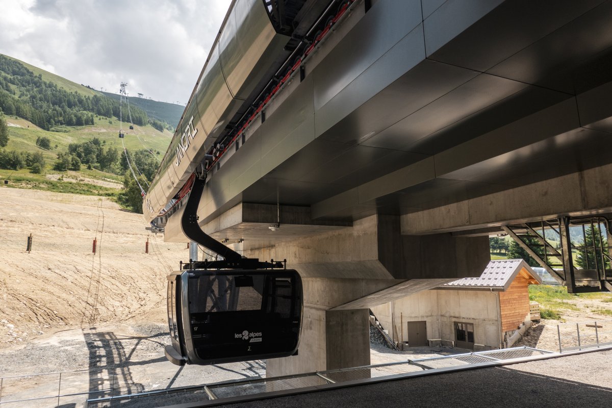 Talstation der Kabinenbahn Les Deux Alpes-Grand Plan, Juni 2025