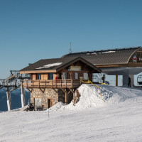 Bergstation der Sesselbahn Adret, Februar 2025