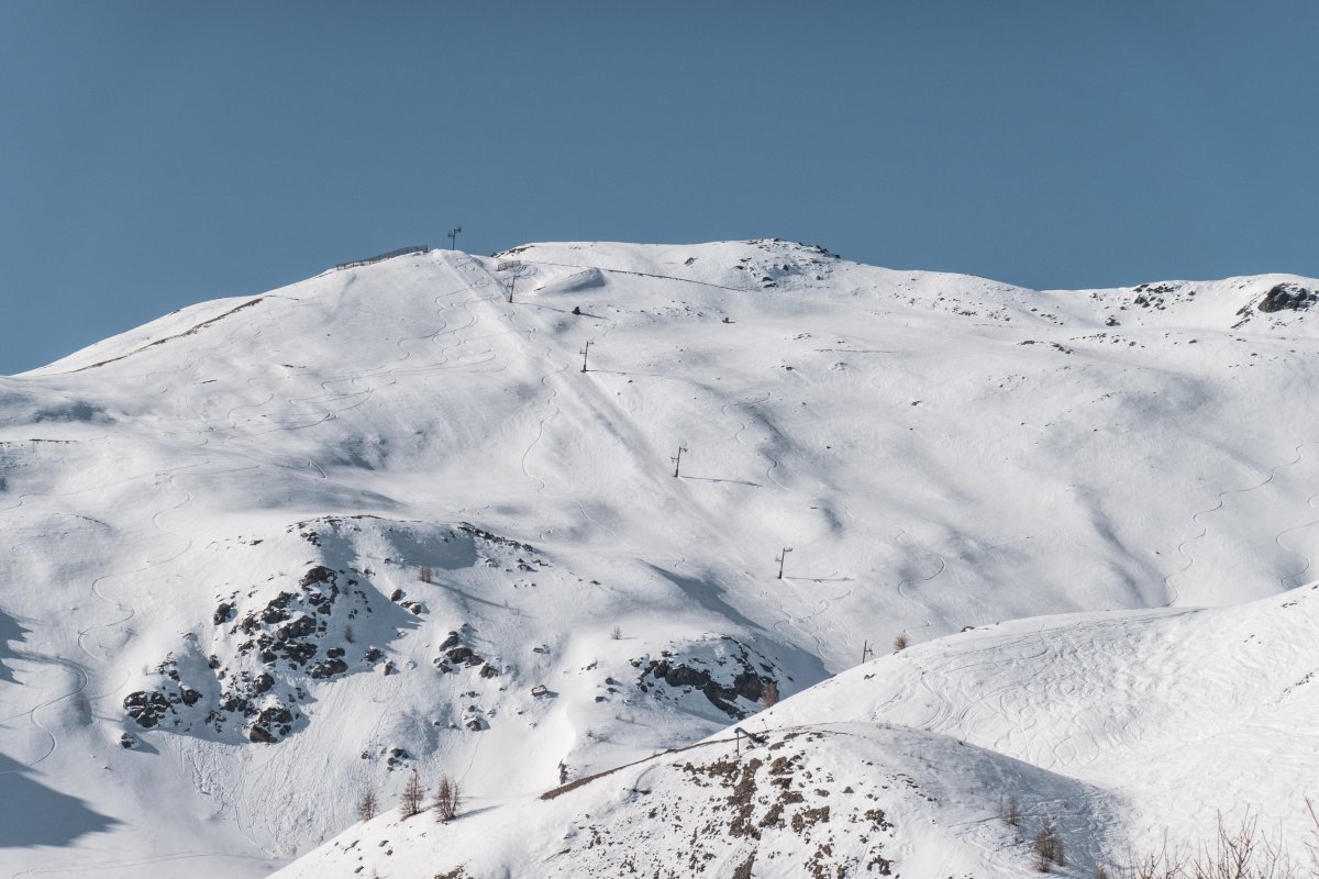 Schlepplift Eychauda im oberen Teil des Skigebiets Serre Chevalier