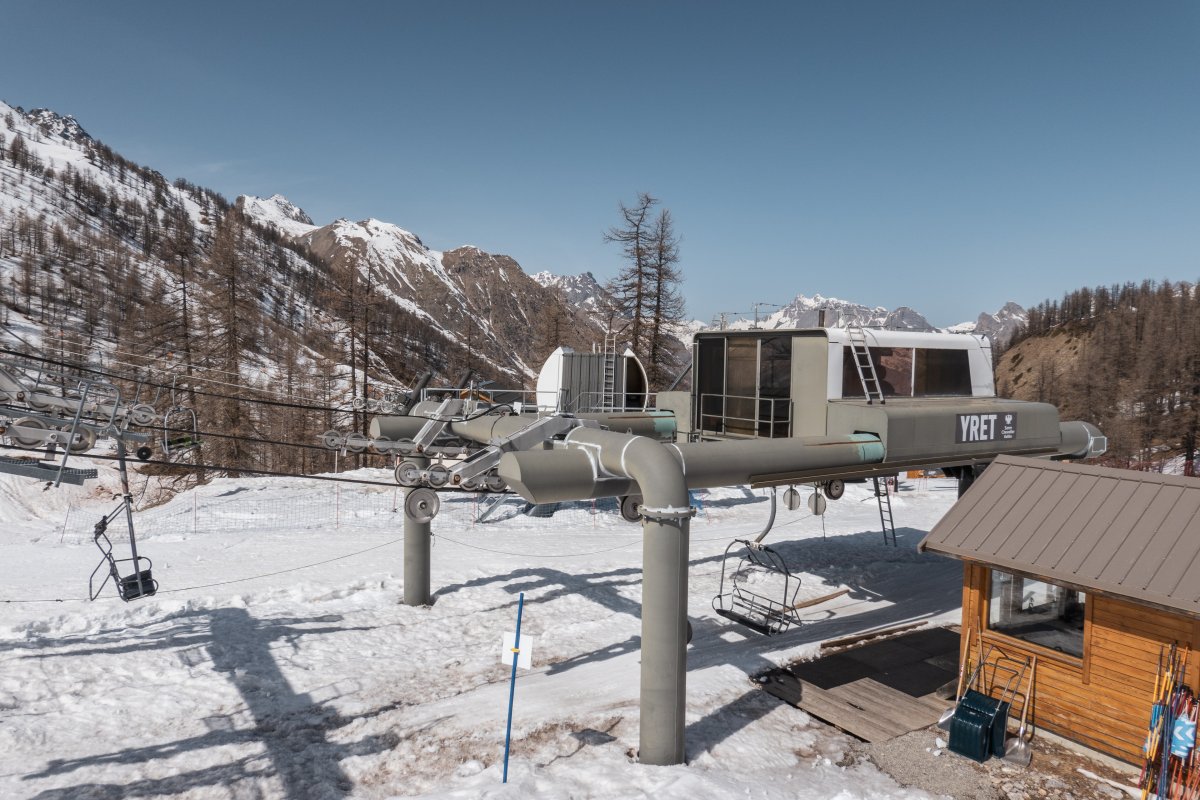 Talstation der Sesselbahn Yret
