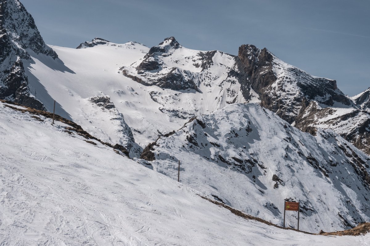 Blick aus der Sesselbahn Yret auf den Ecrins-Nationalpark