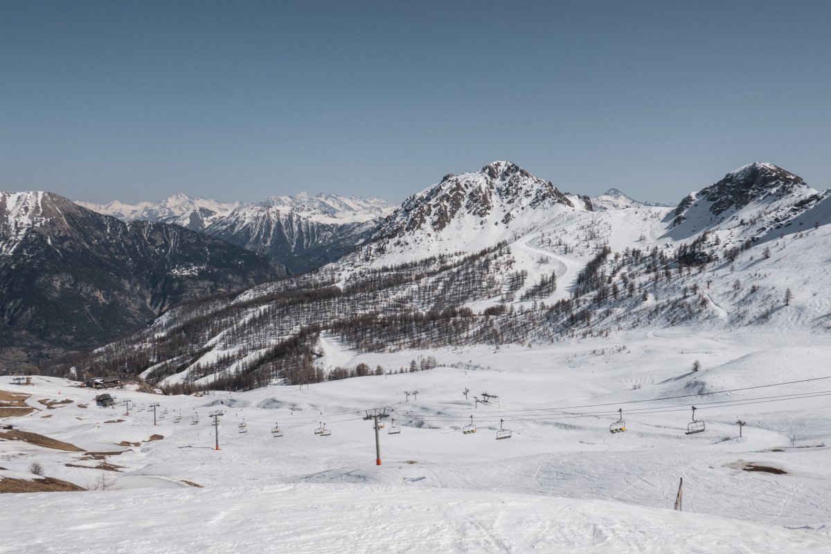 Sesselbahn Grand Serre mit Col de Prorel im Hintergrund