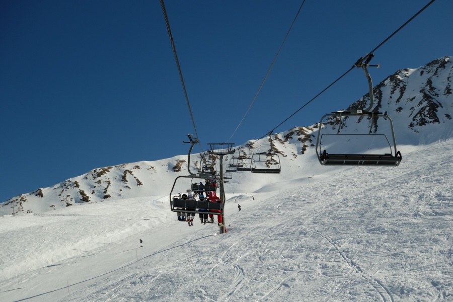 Sesselbahn Charamillon-Autannes, März 2014