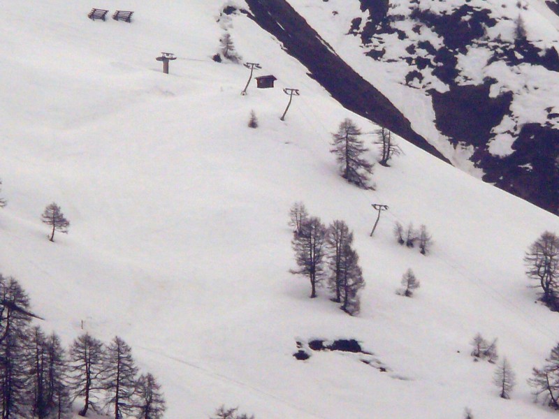 Schlepplifte am Hungerberg, Oberwald, April 2009