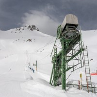 Talstation des Schlepplifts Lona 2, April 2018