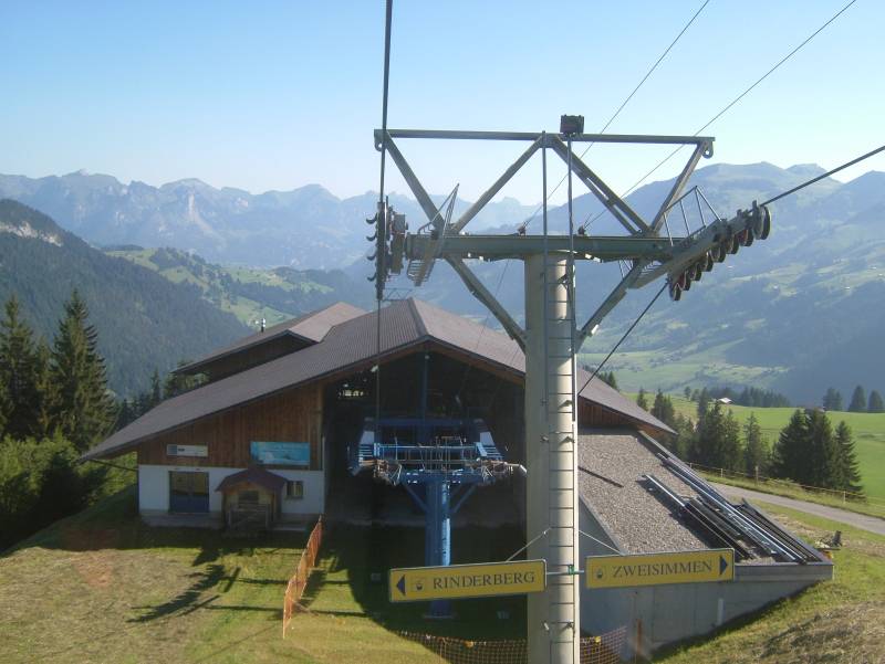 Talstation der Kabinenbahn Eggweid-Rinderberg, Juli 2006