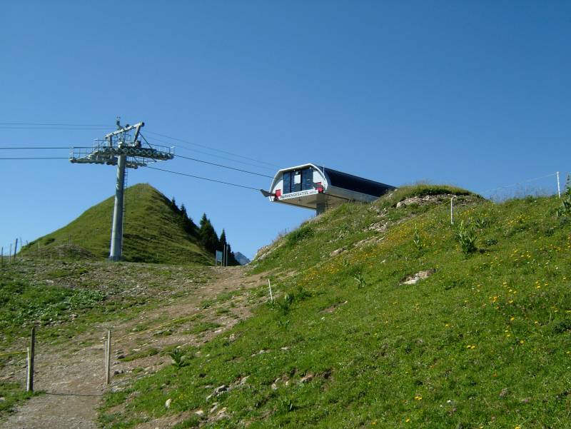 Bergstation der Sesselbahn Lengebrand-Parwengesattel, Juli 2006