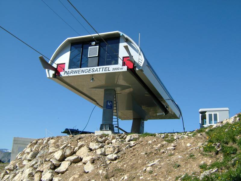 Bergstation der Sesselbahn Lengebrand-Parwengesattel, Juli 2006