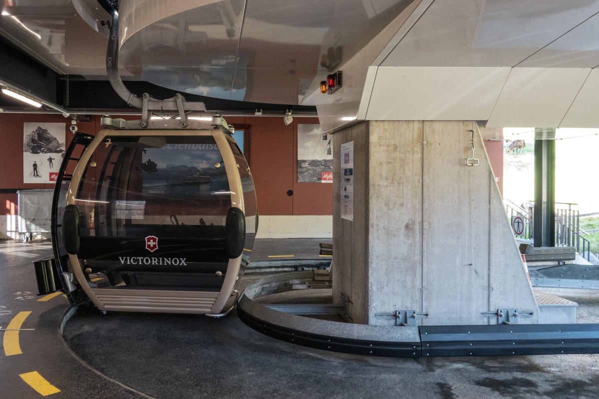 Talstation der Kabinenbahn Rickenbach-Rotenflue, Oktober 2022