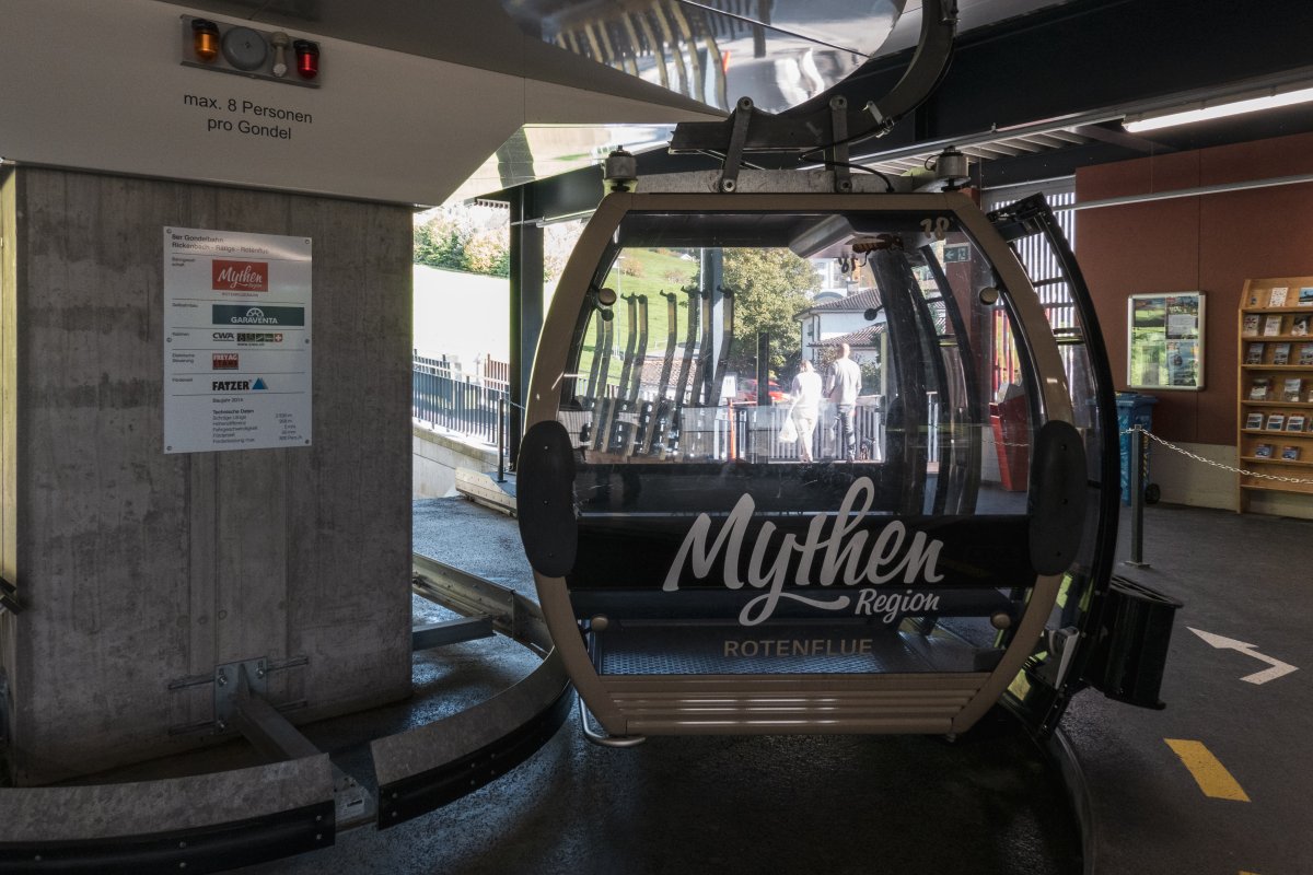 Talstation der Kabinenbahn Rickenbach-Rotenflue, Oktober 2022