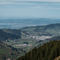 Blick von der Rothenflue nach Einsiedeln, Oktober 2022