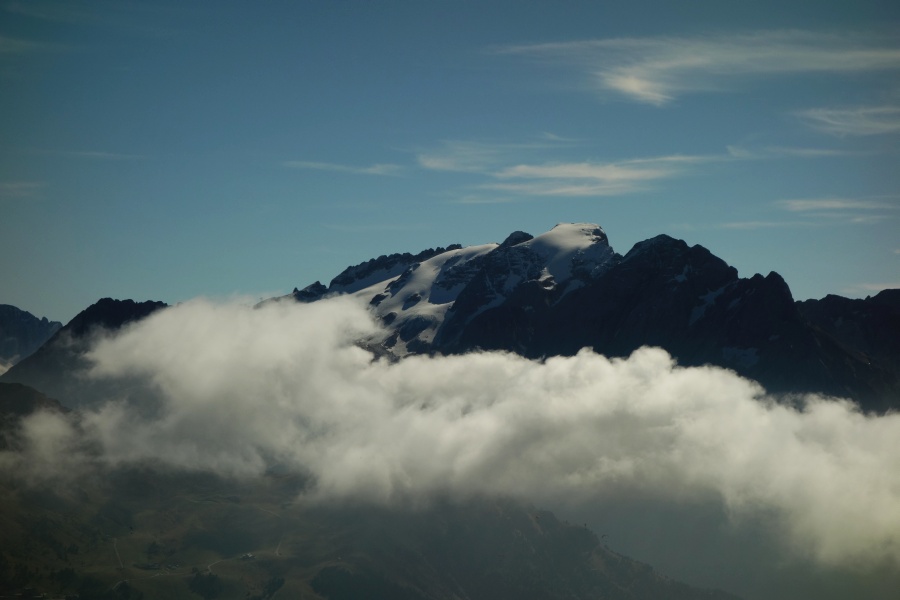 Blick von der Langkofelscharte zur Marmolada, Oktober 2013