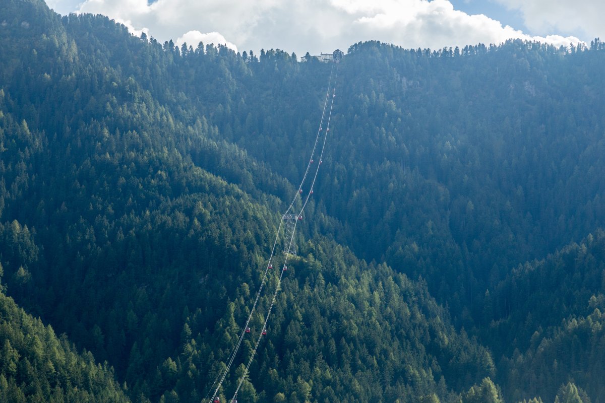 Kabinenbahn St. Ulrich - Seiseralm