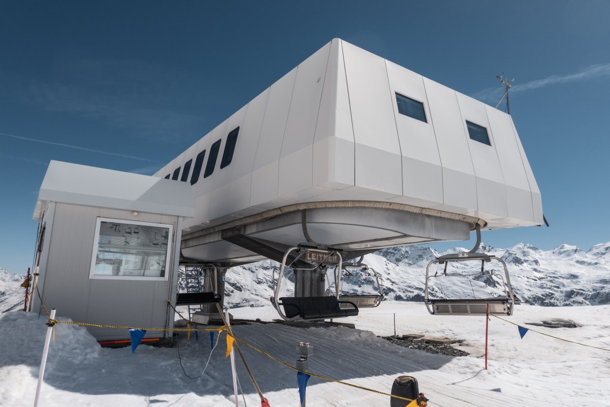 Bergstation der Sesselbahn Chalet, April 2024