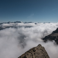 Panorama von der Bergstation der Luftseilbahn Tarlenta-Punta Taviela, September 2023