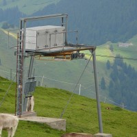 Bergstation dieses Garaventa-Schleppliftes, Juli 2008