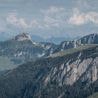 Blick vom Kronberg zum Hohen Kasten mit Ebenalp im Vordergrund, September 2022