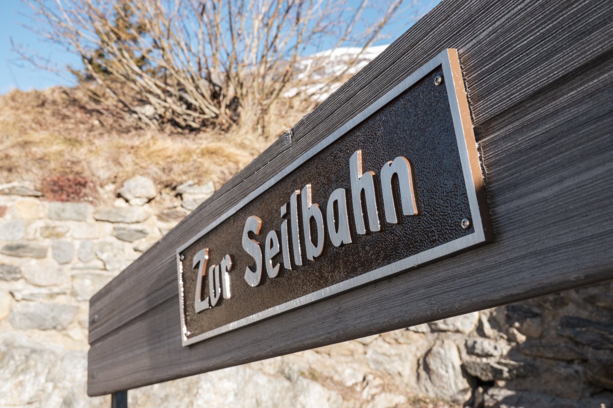 Zur Seilbahn