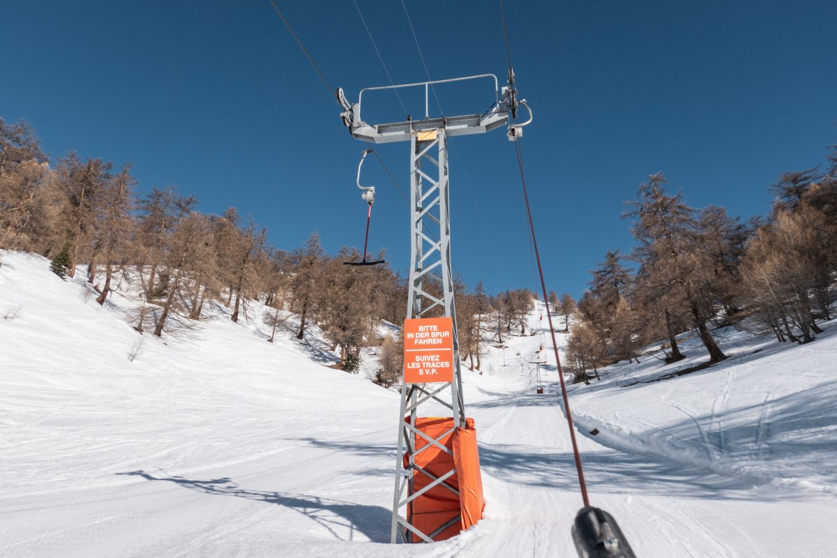 Schlepplift Obere Feselalp im Skigebiet Jeizinen