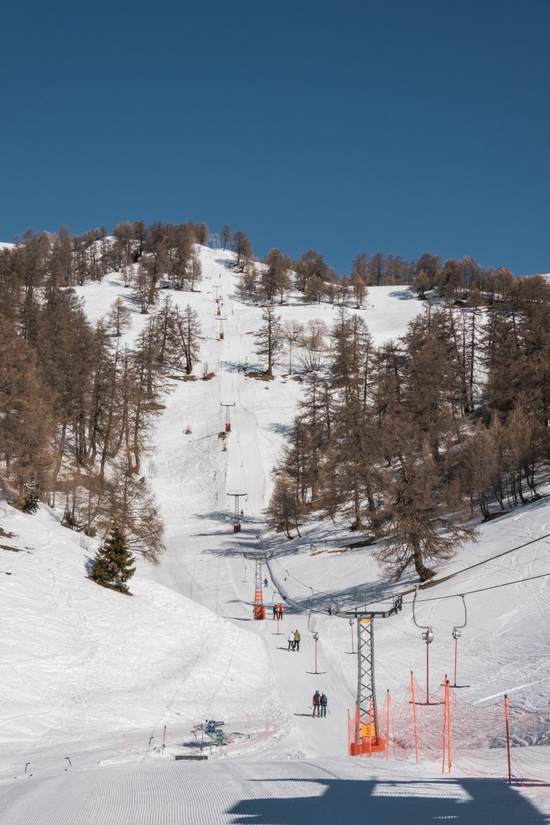 Schlepplift Obere Feselalp in der Totalen