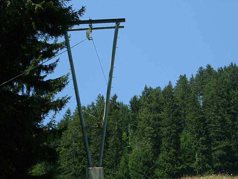 Materialseilbahn im Kiental, Juli 2006