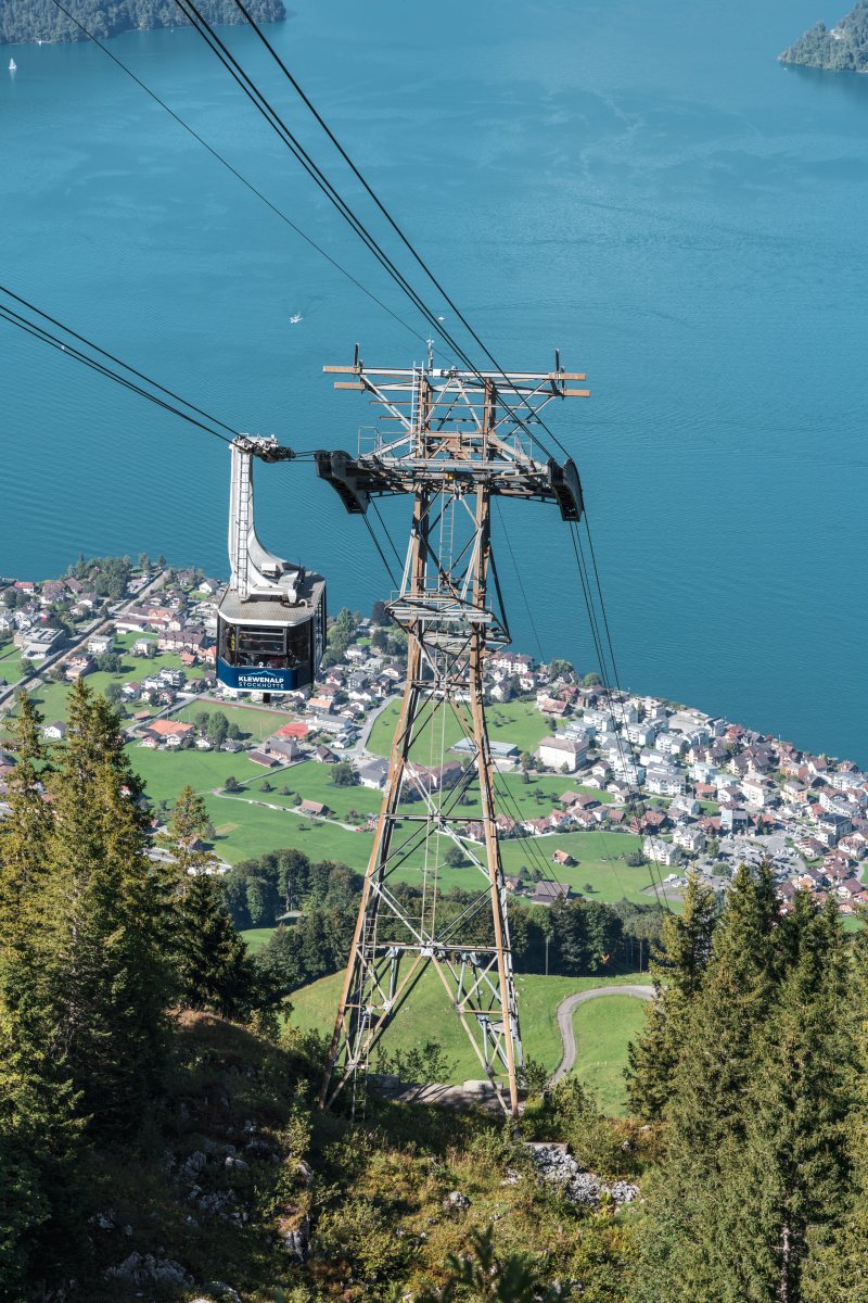 Luftseilbahn Beckenried - Klewenalp im Sommer