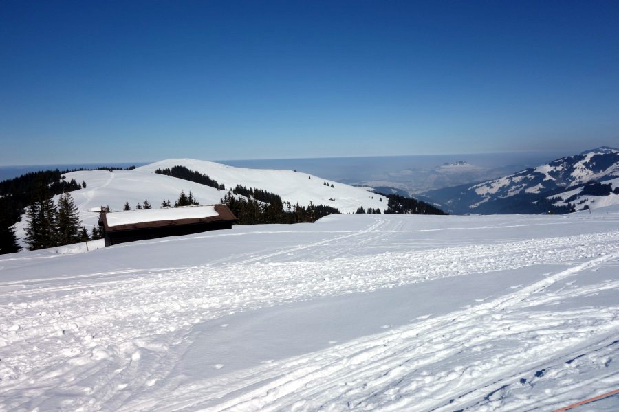 Blick in Richtung Mitteland vom La Berra-Vorgipfel, Februar 2013