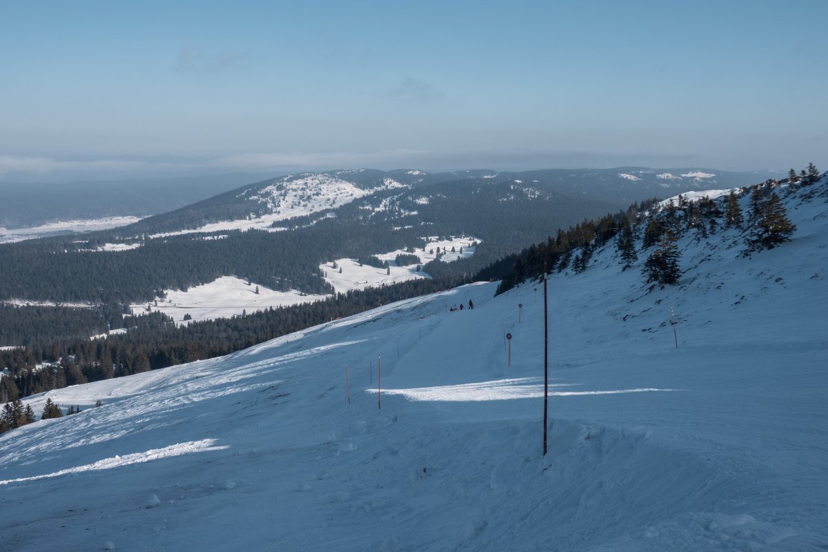 Abfahrt an der Sesselbahn Les Dappes-La Dôle, Februar 2023