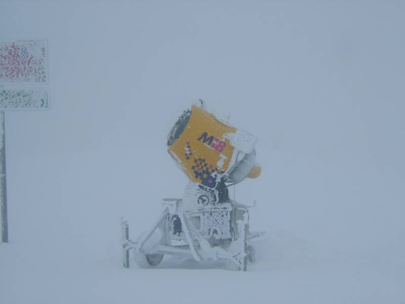 Schneekanone auf der Alp Stätz, Januar 2006