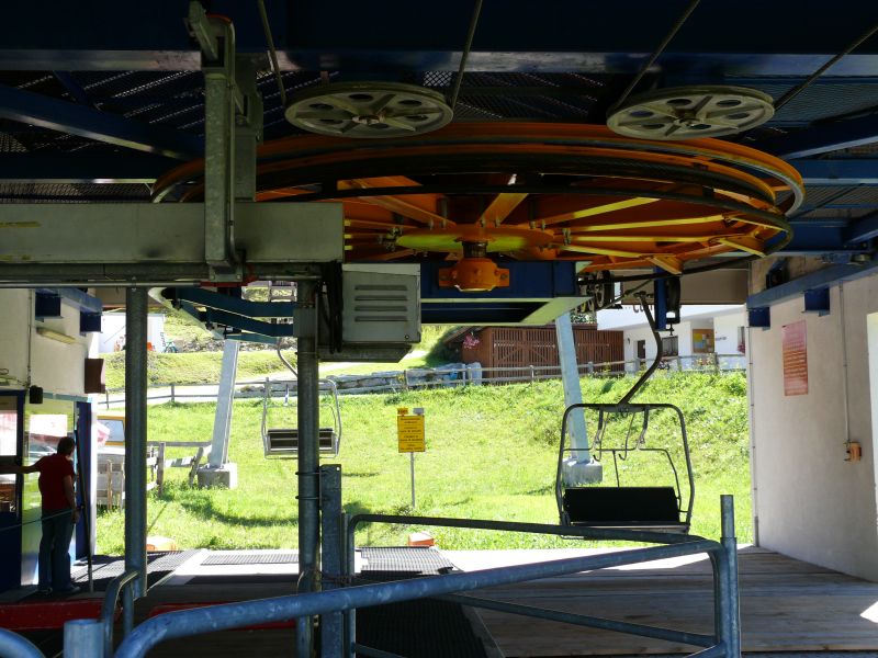 Talstation der Sesselbahn Churwalden-Alp Stätz, August 2007