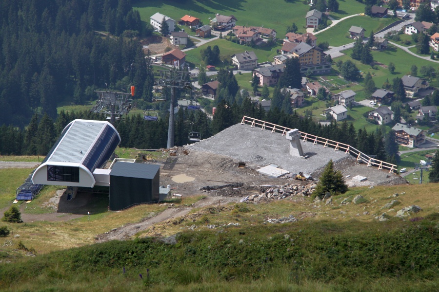 Talstation der Sesselbahn Heimberg-Motta, August 2013