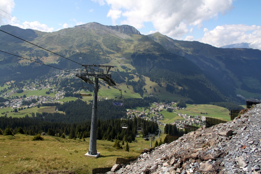 Talstationsbereich der Sesselbahn Heimberg-Motta, August 2013