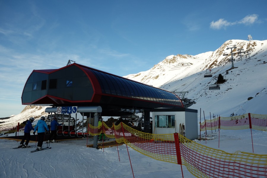 Talstation der Sesselbahn Heimberg-Motta, Dezember 2013