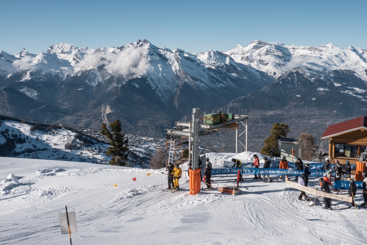 Talstation des Schlepplifts Les Chottes, Februar 2023