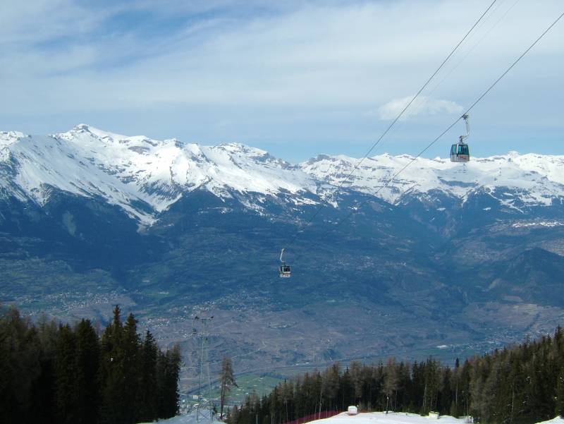 Kabinenbahn Mayens de l'Ours-Thyon, April 2006