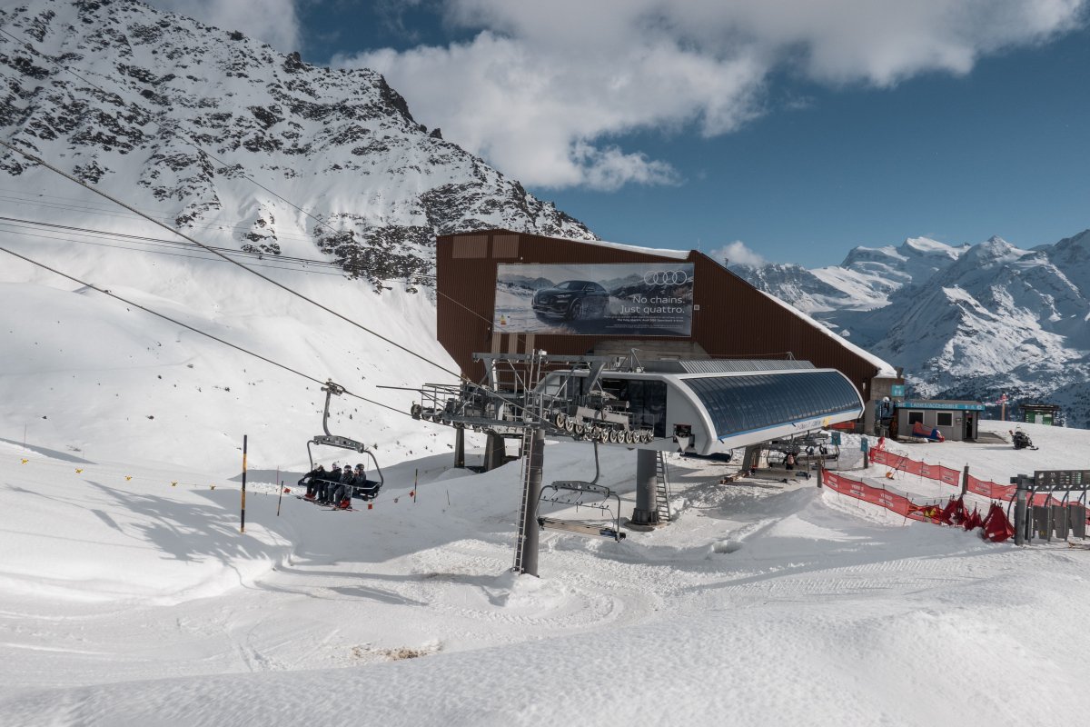 Talstation der Sesselbahn La Chaux-Col Brunet, März 2026