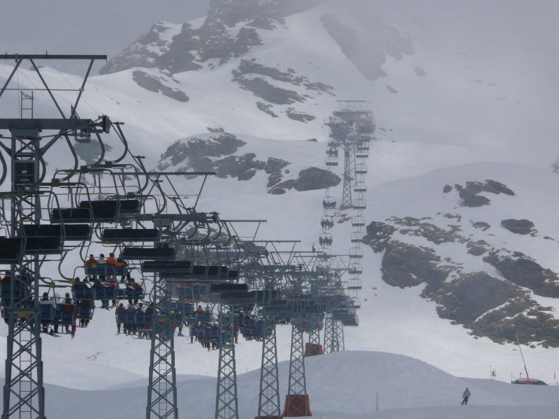 Sesselbahn La Chaux-Col Brunet, März 2008