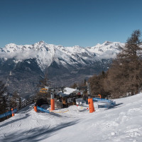 Talstation des Schlepplifts Les Drus, Februar 2023