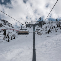 Sesselbahn Le Mayentzet-Combe à Médran, März 2026