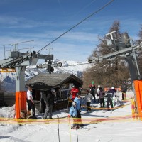 Talstation des Schlepplifts Les Drus. Diese wurde vor einigen Jahren ein Stück nach oben verlegt, Februar 2012