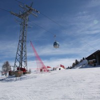 In ihrer letzten Saison befindet sich die letzte Vertreterin der VR104-Serie von Von Roll: Mayens de l'Ours-Thyon, Februar 2012