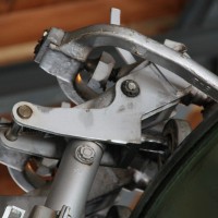 Schwerkraftklemme Typ VR104 in der Bergstation der Kabinenbahn Mayens de l'Ours-Thyon, Februar 2012