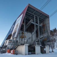 Talstation der Luftseilbahn Tortin-Col des Gentianes, Februar 2023